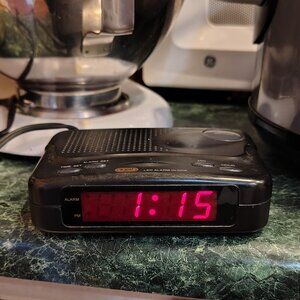 Vintage TOZAJ Digital Electronic Battery Back-up Alarm Clock WORKING Red Numbers